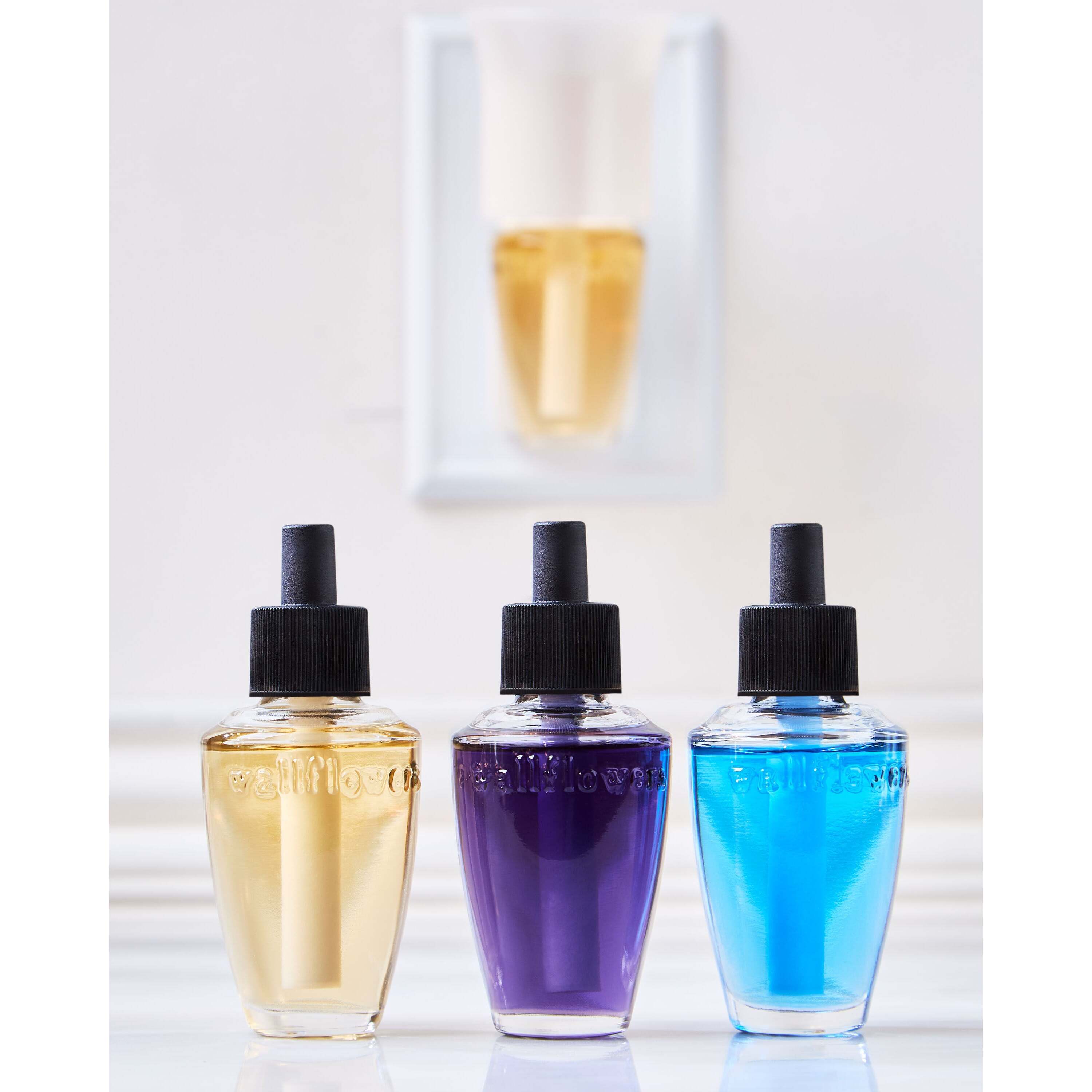 Black Cherry Merlot Wallflowers Refills 2-Pack - Image 5