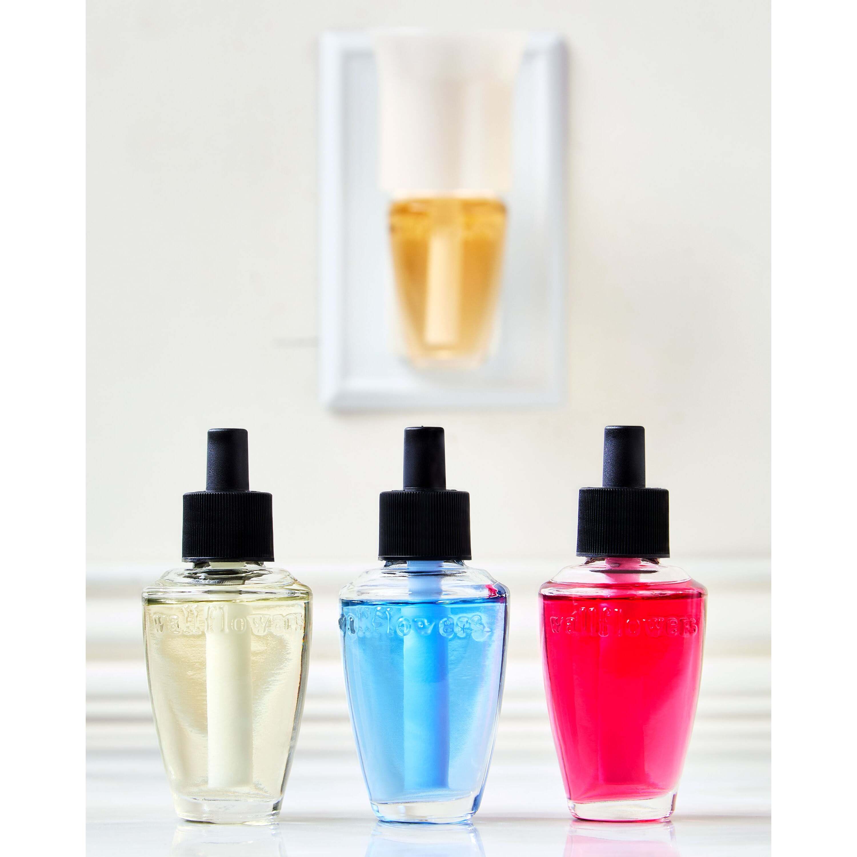 Country Apple Wallflowers Refills 2-Pack - Image 5