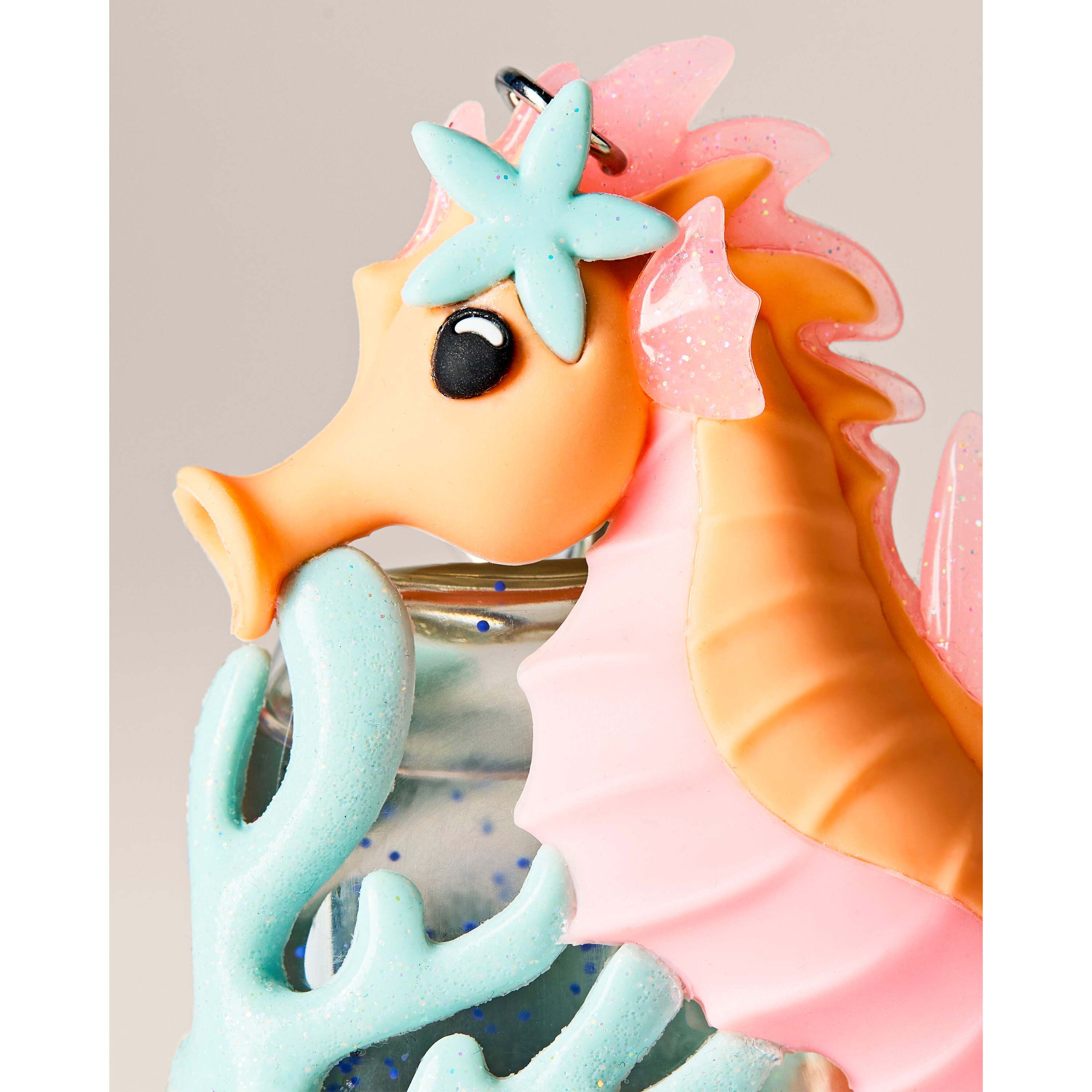 Seahorse Pocketbac Holder - Image 2