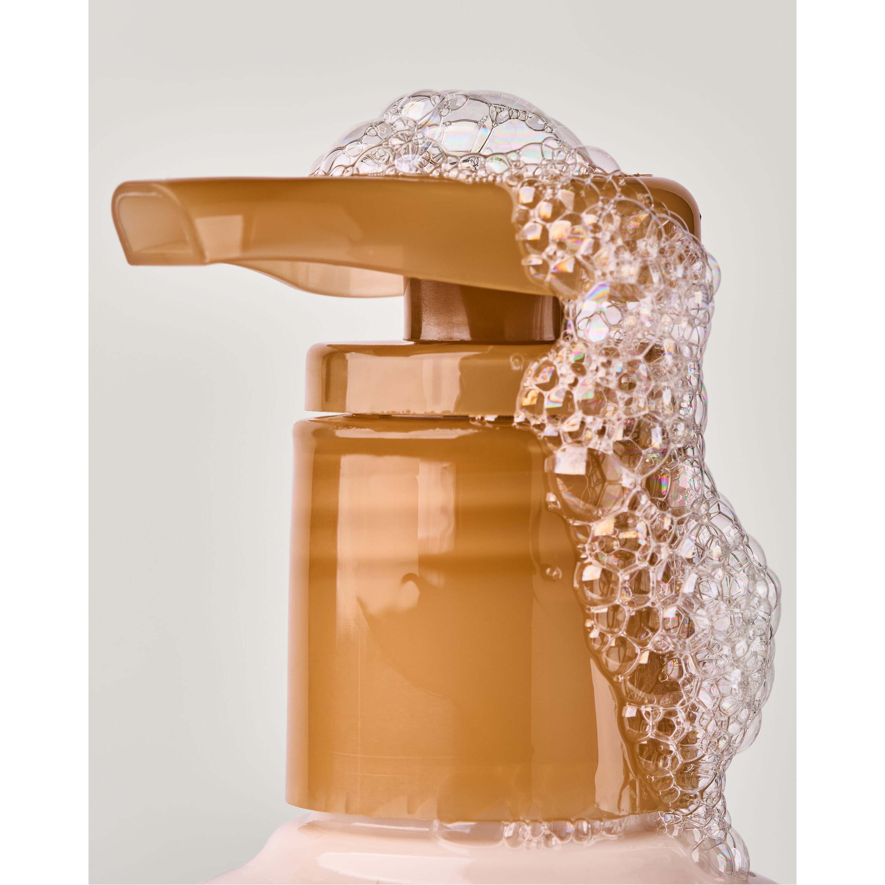 Cozy Vanilla Almond Daily Moisturizing Hand Soap - Image 5