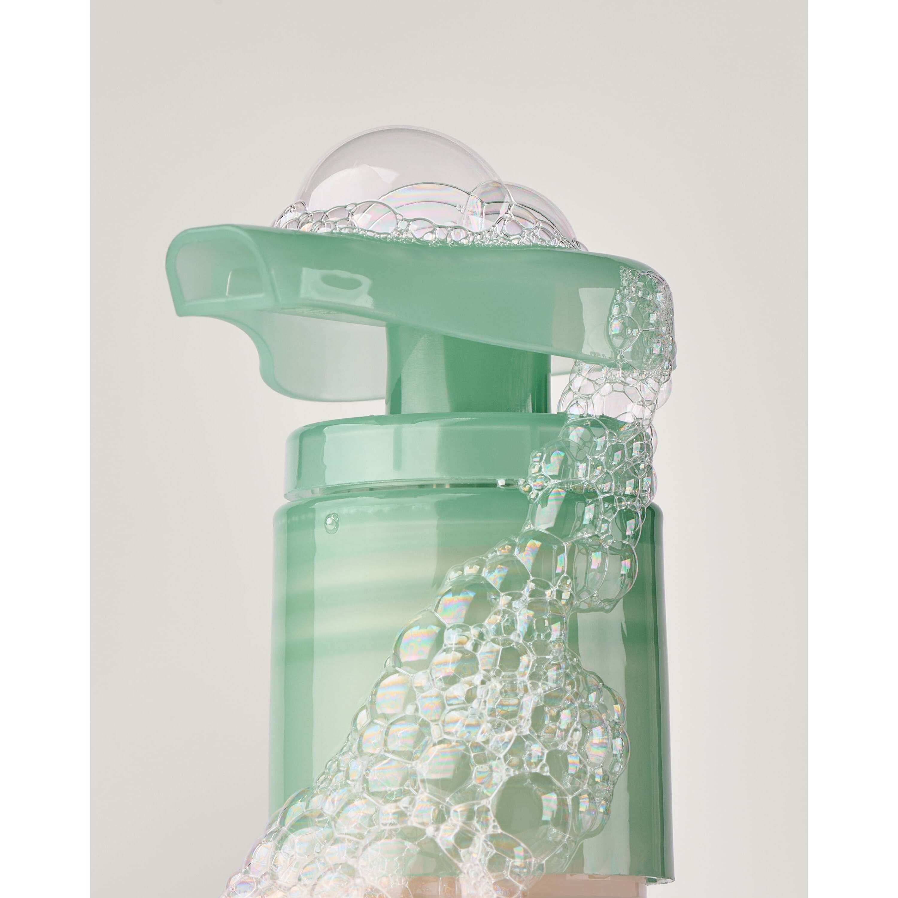 Cucumber & Lily Daily Moisturizing Hand Soap - Image 5